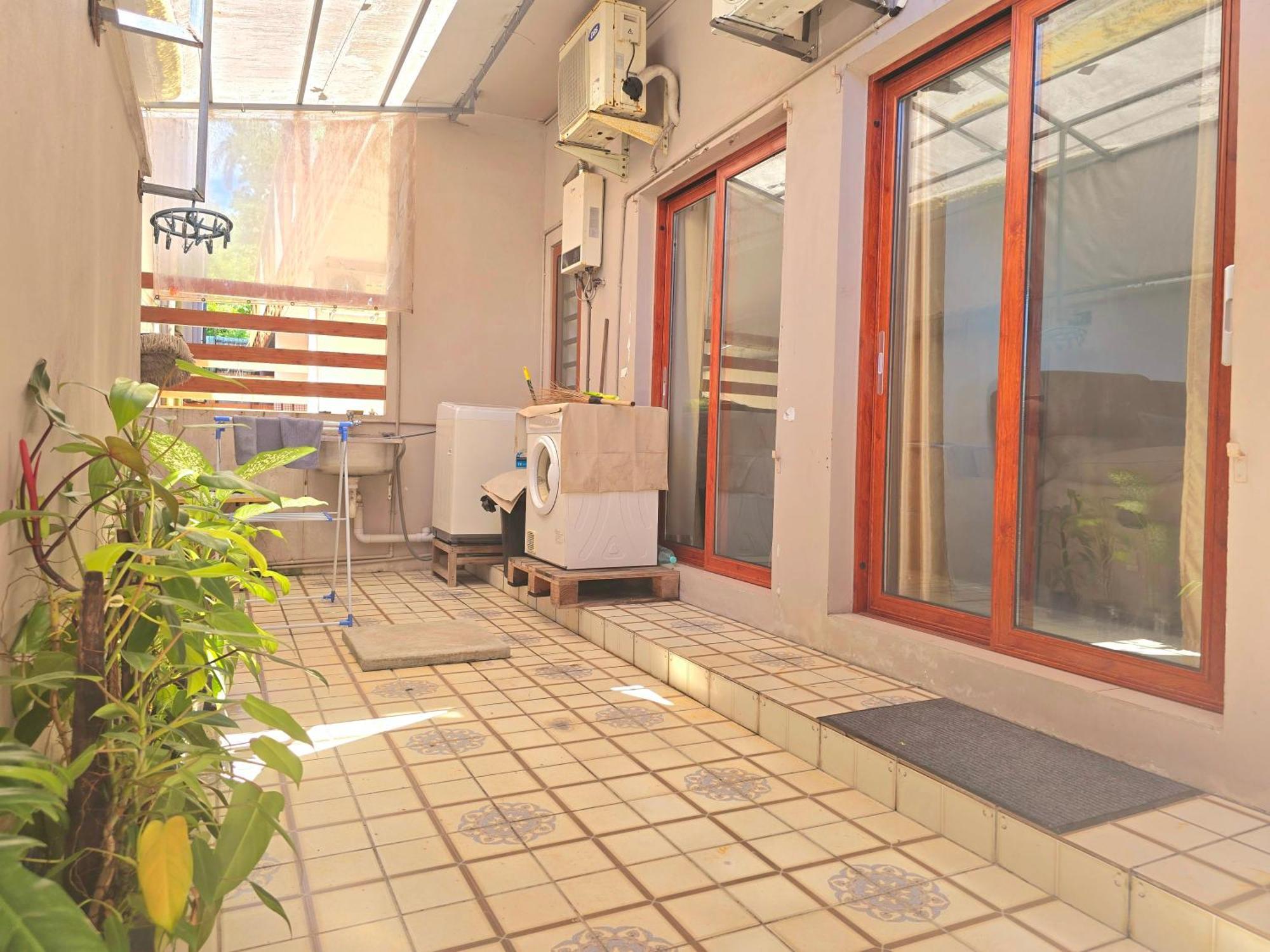 Entire 1 Bedroom Apartment In Suva City Centre Extérieur photo